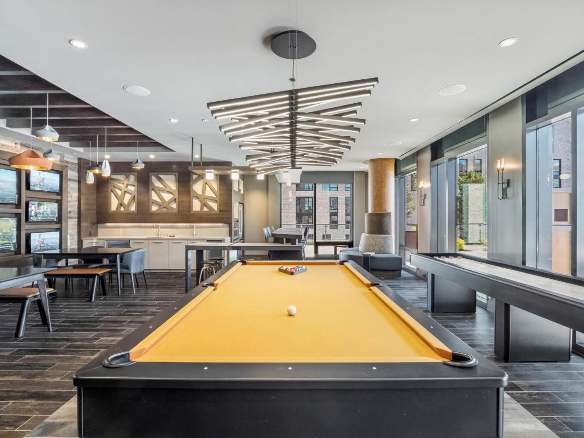 Bluebird Suites At Reston Town Center Esterno foto