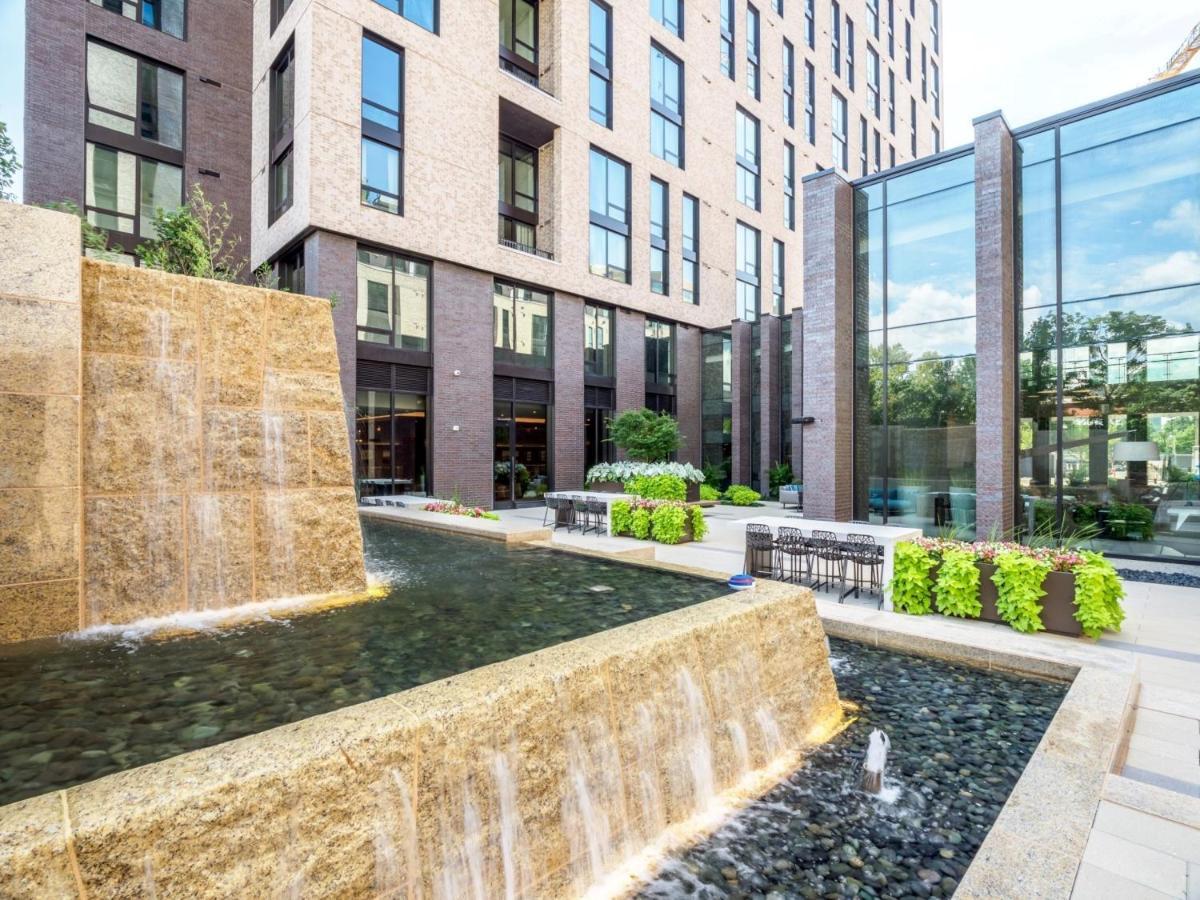 Bluebird Suites At Reston Town Center Esterno foto