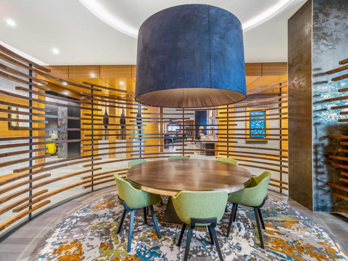 Bluebird Suites At Reston Town Center Esterno foto