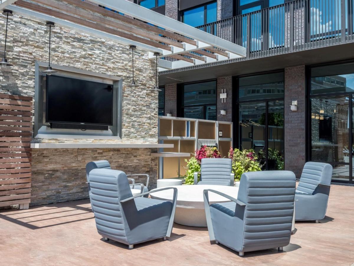 Bluebird Suites At Reston Town Center Esterno foto